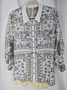 Aratta White Paisley-Print Button-Down Shirt with Yellow and Navy Accents